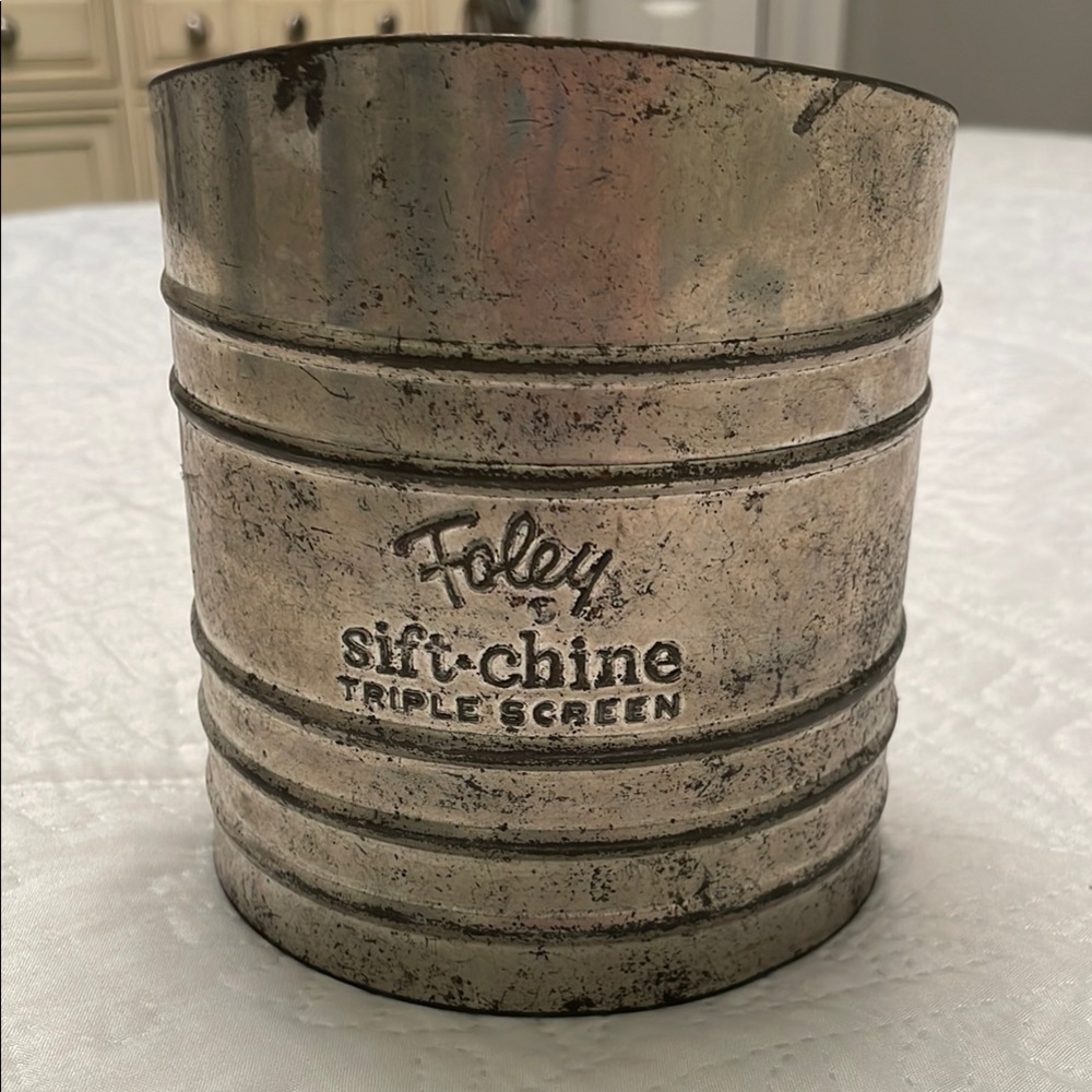 Vintage Farmhouse FOLEY Sift-Chine Sifter Triple Screen Great Working Shape